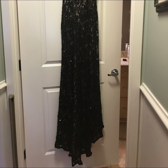 Jovani Couture Gown - Picture 3 of 4